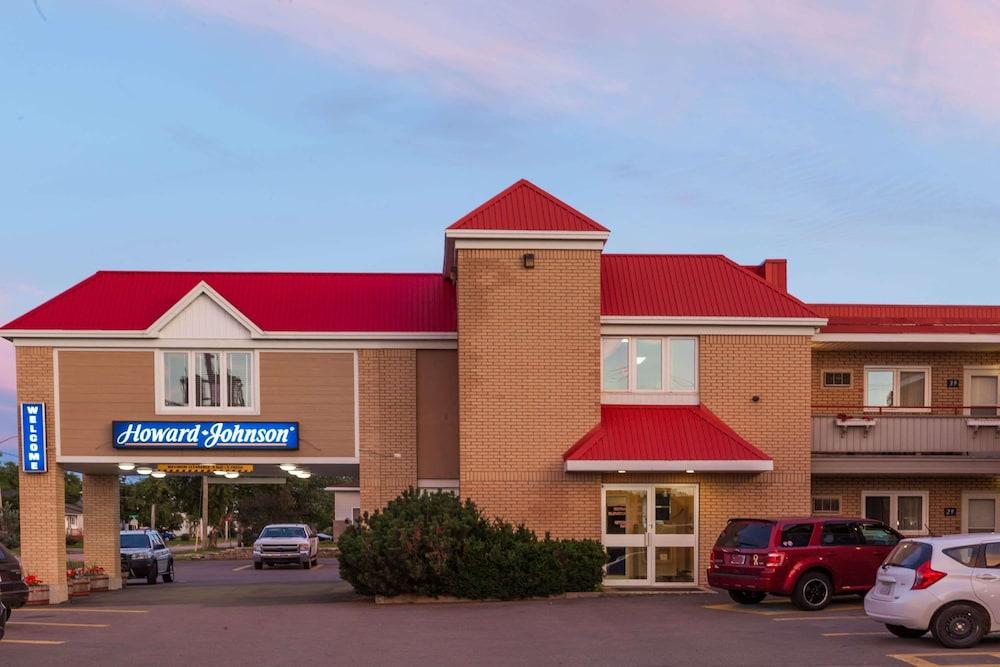 Thriftlodge By Wyndham Moncton Exterior photo